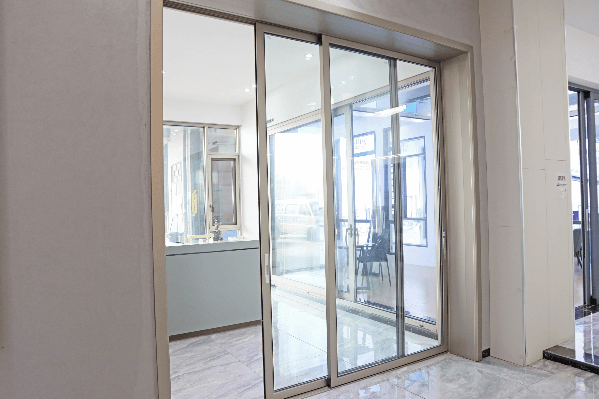 Panoramic Windows