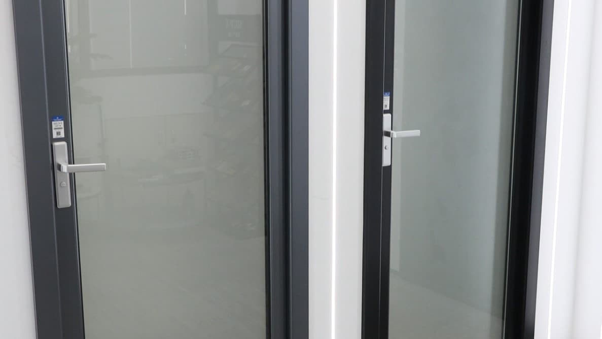 Aluminum Door